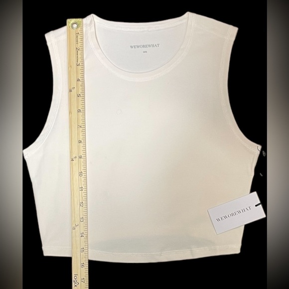 Nwt Womens weworewhat Muscle Tank Top Solid Off White Cropped Top Size Medium - Picture 8 of 16